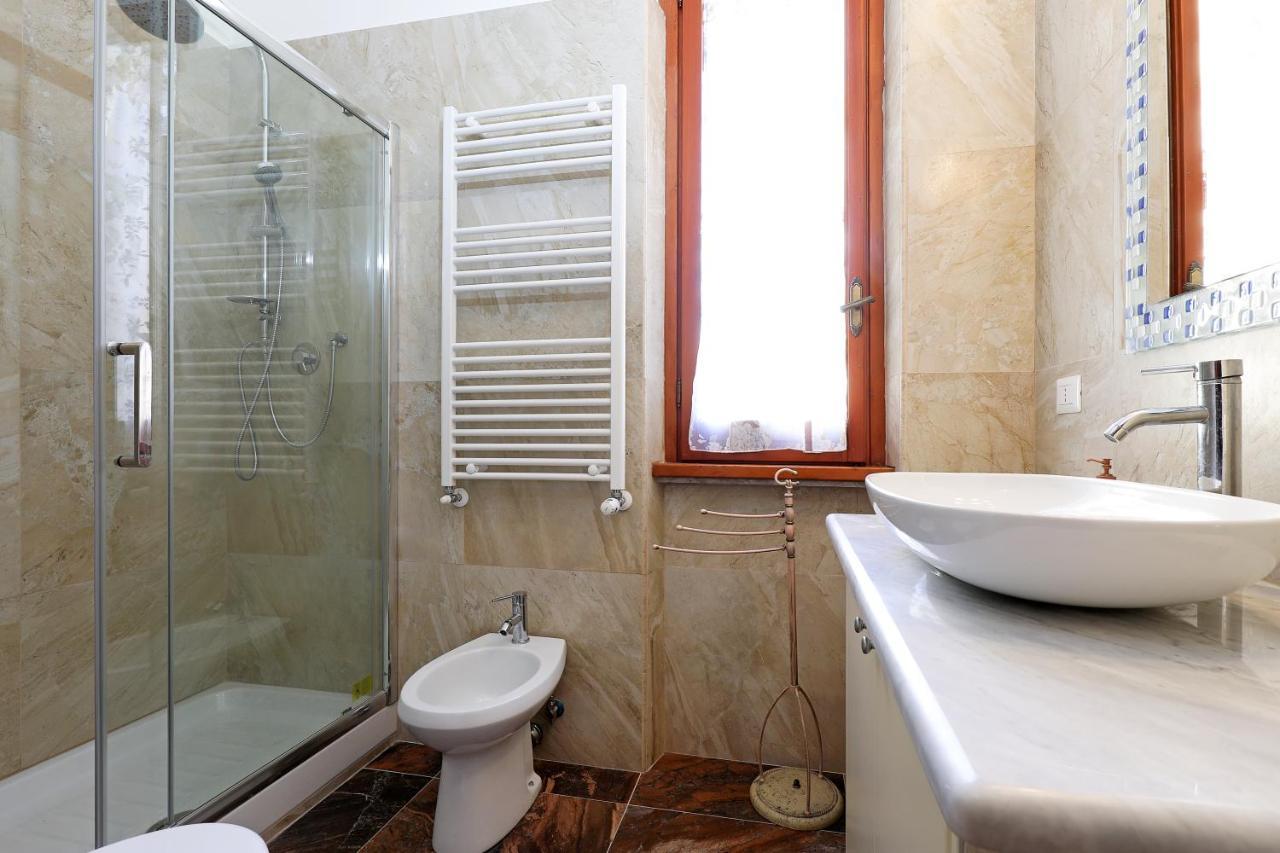 Cornelia - Charme Apartment Roma Esterno foto